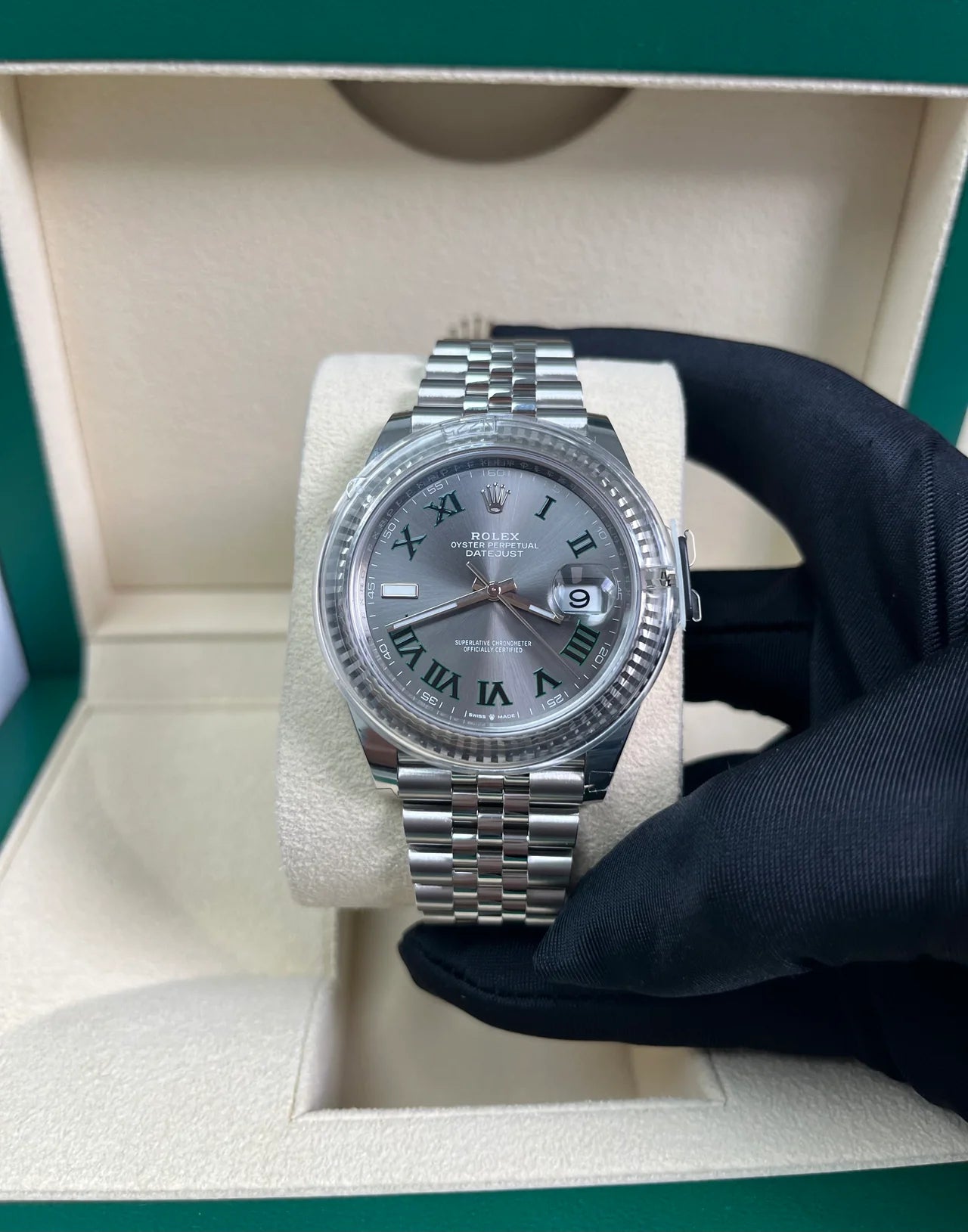 Rolex Datejust 41/ Two-Tone White Gold & Steel/ Grey Slate Wimbledon Green Dial/ Fluted Bezel/ Jubilee Bracelet Replica