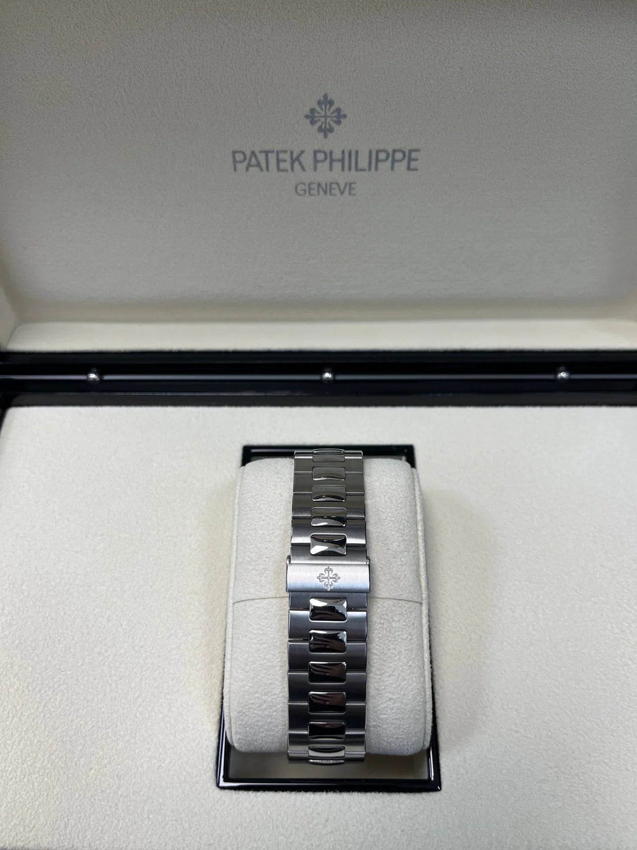 Patek Philippe Nautilus "Tiffany & Co." Blue Dial Replica