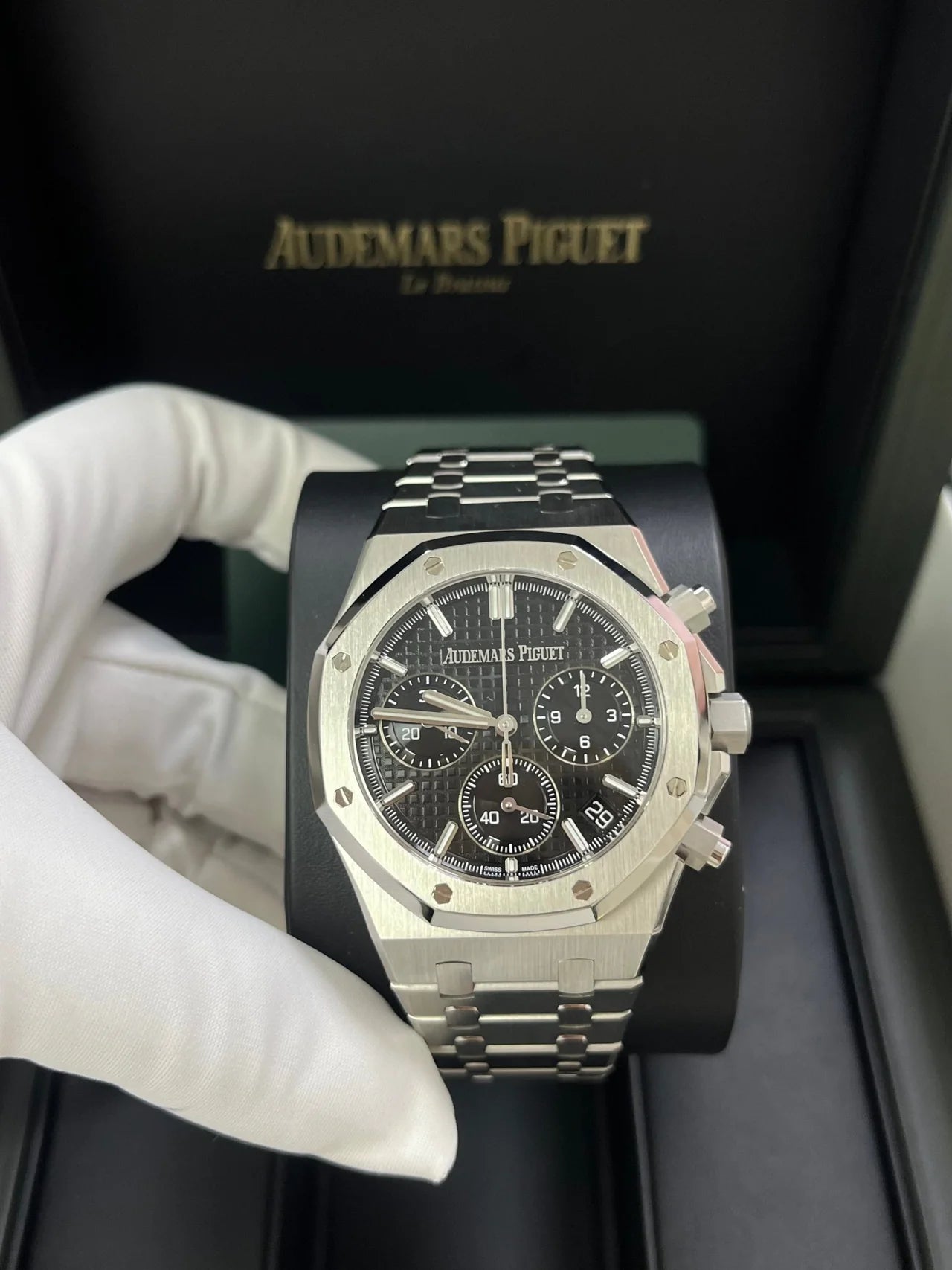Audemars Piguet Royal Oak Selfwinding Chronograph Steel Black Dial 41mm Replica