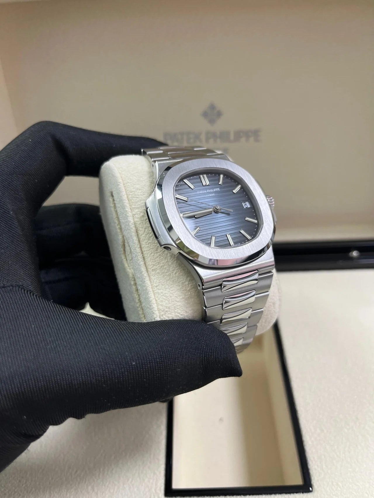 Patek Philippe Nautilus Stainless Steel/ Black-Blue Dial Replica