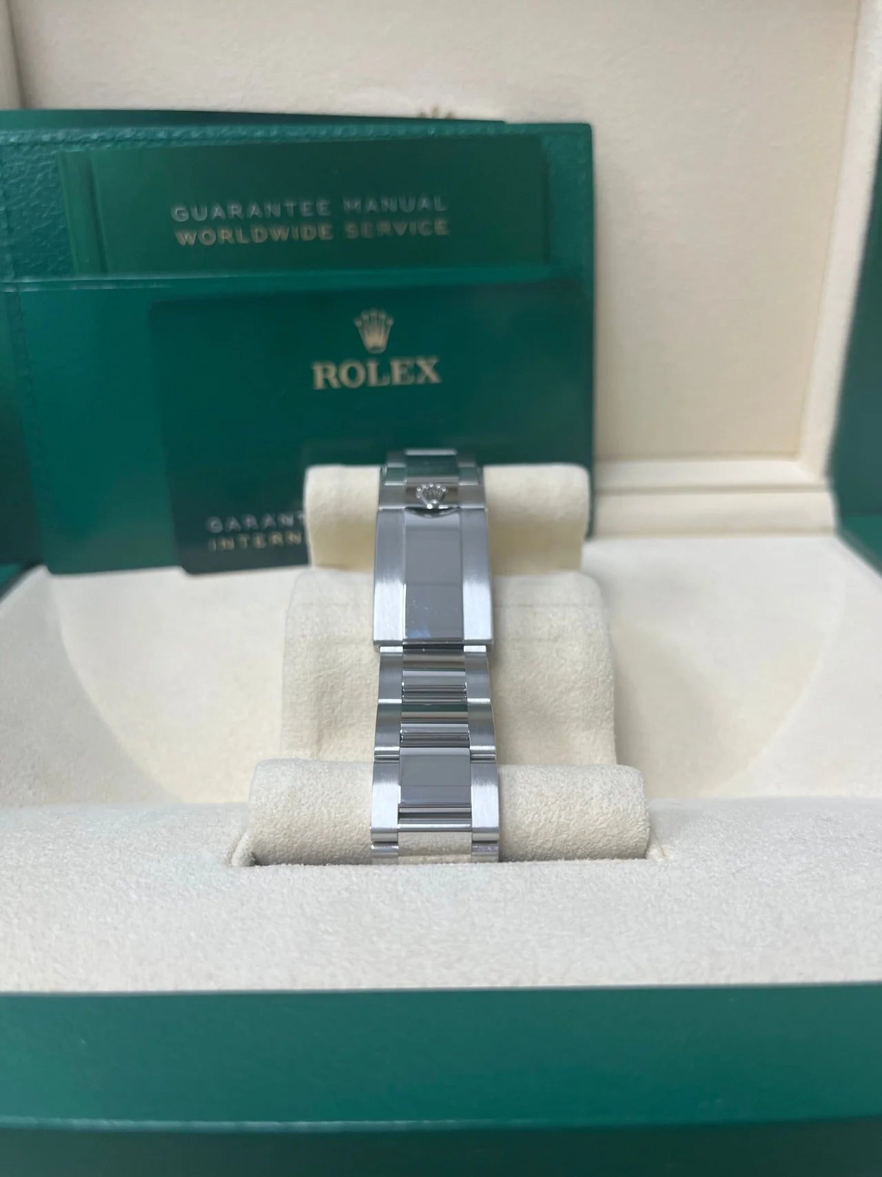 Rolex GMT-Master II 40 Watch - Black and Blue Batman Bezel - Black Dial - Oyster Bracelet Replica